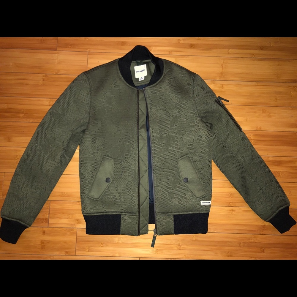 Converse Men’s military green mesh jacket Sz S